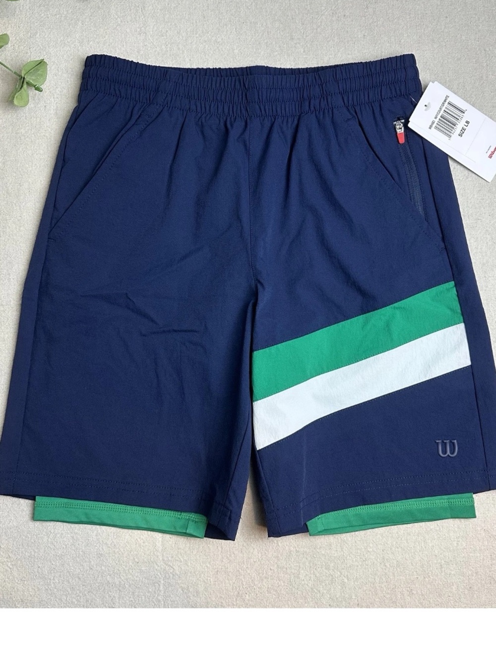 Wilson Boys Size L Athletic Shorts Navy Courtside Green Stripe Lined Pockets NWT